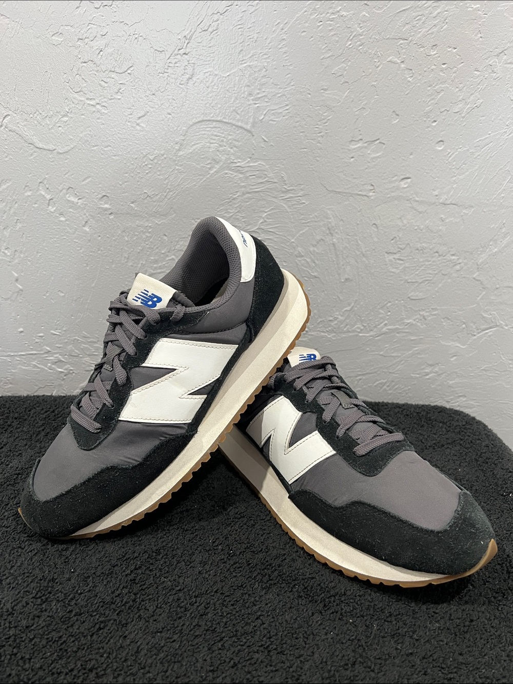 🔥 NEW BALANCE 237 V1 Sneakers Men Sz 10 Black/Gray Lace Lifestyle Running Shoes